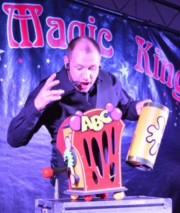 Children's entertainer Market Weighton, Pocklington & Bishop Burton